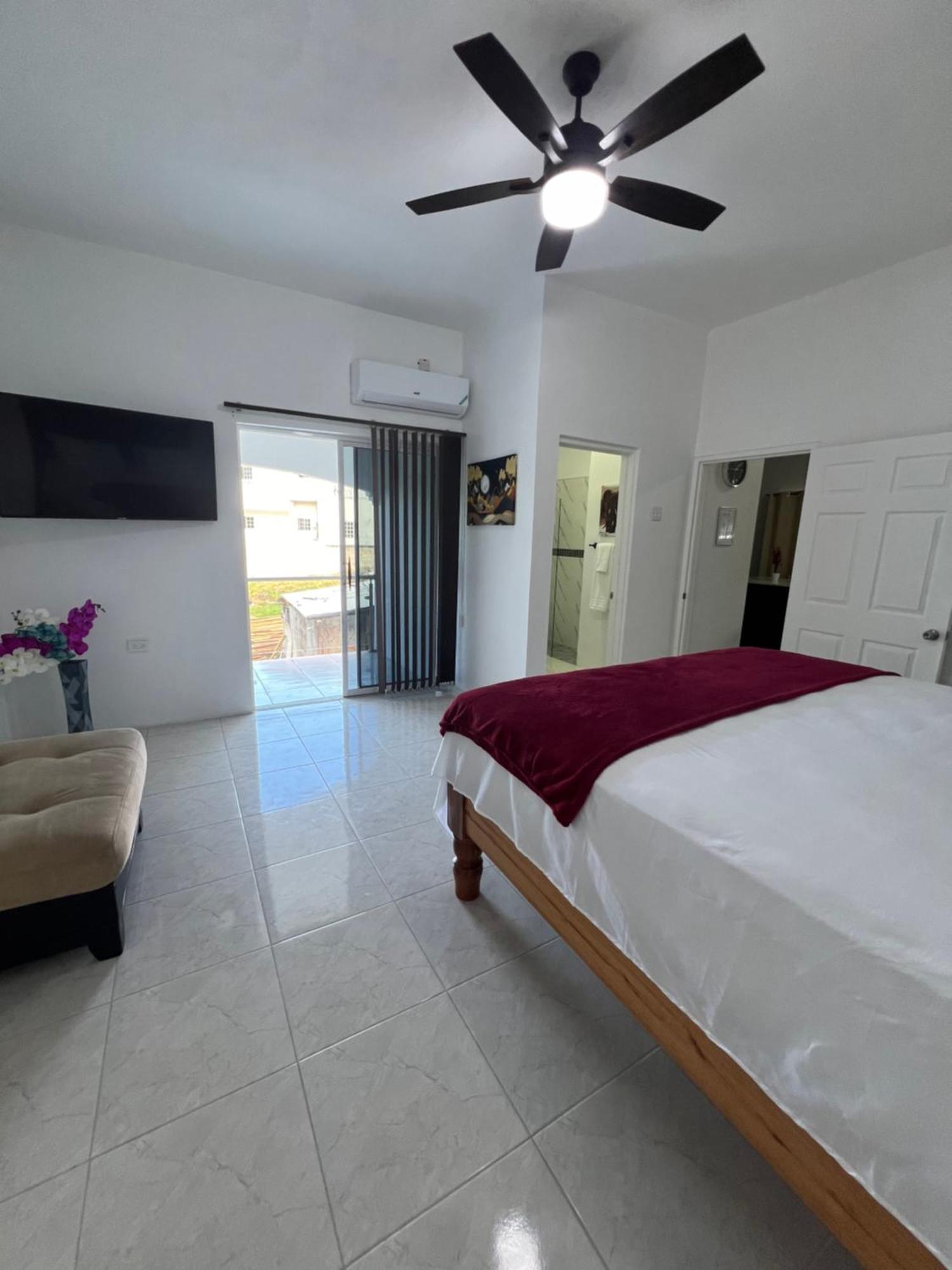 Luxury Apartments At Case De Coco, Ocho Rios Jamaica Esterno foto